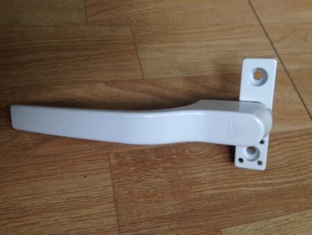 21686234_1687263981292511_8192680906808875143_n