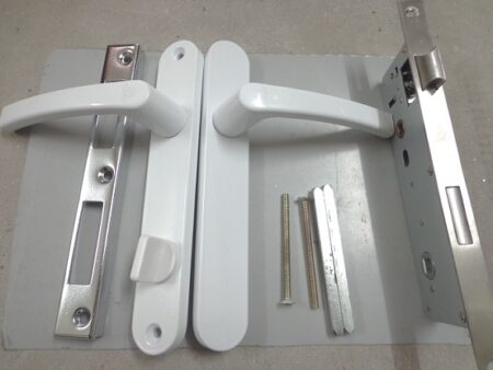 Khóa vệ sinh cửa nhựa